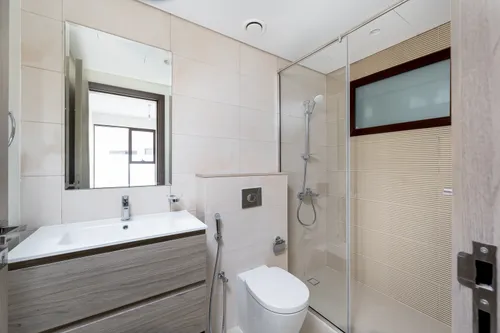 5 Bedrooms Villa in Park Residence 1