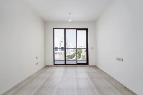 5 Bedrooms Villa in Park Residence 1