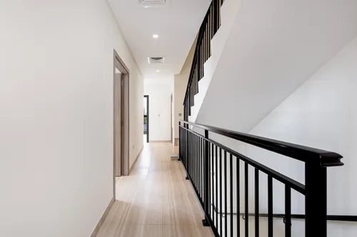 5 Bedrooms Villa in Park Residence 1