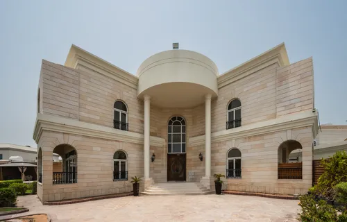 5 Bedrooms Villa in Al Manara Villa