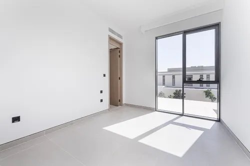 5 Bedrooms Villa in Harmony 2