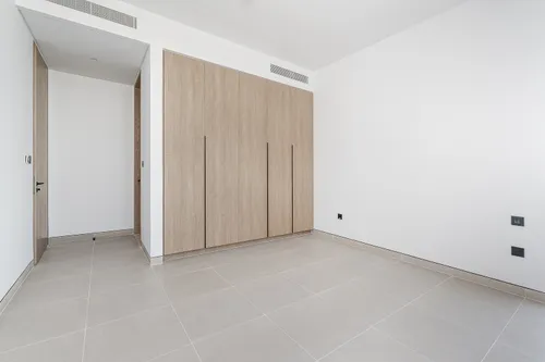 5 Bedrooms Villa in Harmony 2