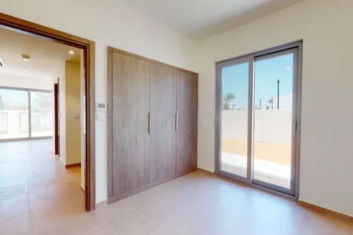 4 Bedrooms Villa in Elan
