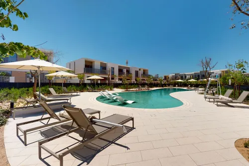 4 Bedrooms Villa in Elan