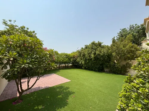 2 Bedrooms Villa in Springs 12