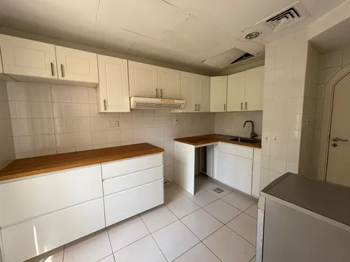 2 Bedrooms Villa in Springs 12