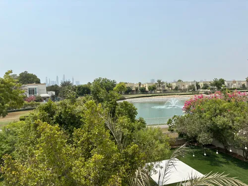 2 Bedrooms Villa in Springs 12