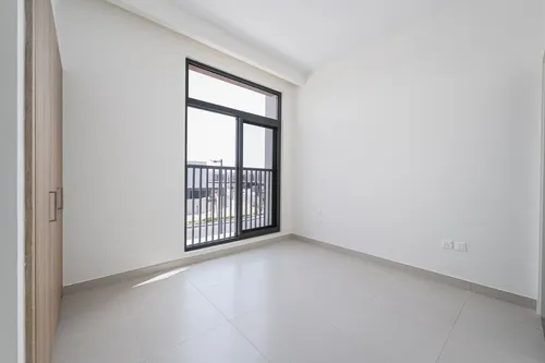 4 Bedrooms Villa in The Pulse Beachfront 3