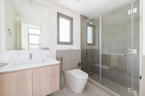 4 Bedrooms Villa in The Pulse Beachfront 3