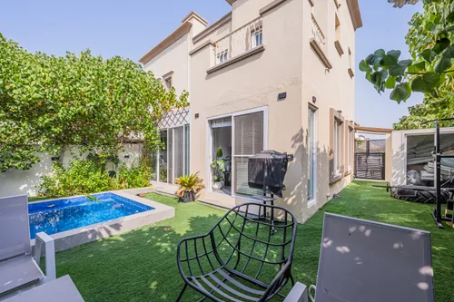 2 Bedrooms Villa in Springs 10