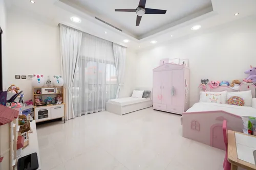 6 Bedrooms Villa in The Centro