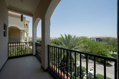 6 Bedrooms Villa in The Centro