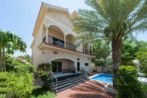 6 Bedrooms Villa in The Centro