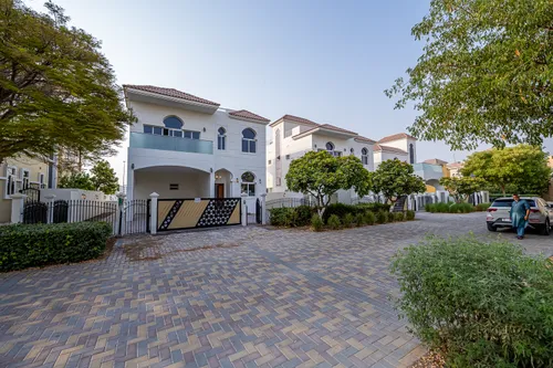 Exquisite Living | Luxurious 6BR | Private Pool