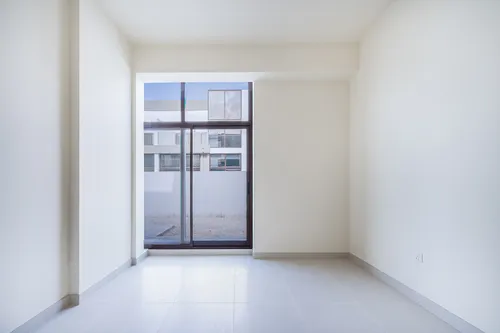 4 Bedrooms Villa in Cilia Building 8