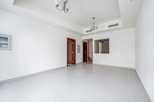 4 Bedrooms Villa in Cilia Building 8