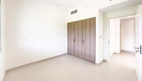 4 Bedrooms Villa in The Pulse Beachfront 3