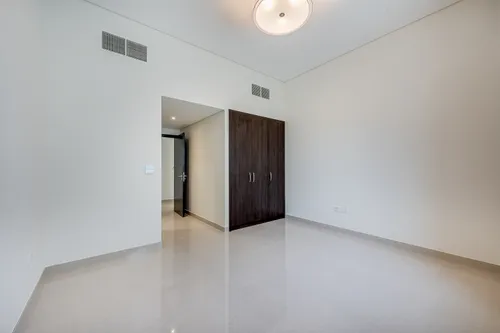 5 Bedrooms Villa in Umm Suqeim 1 Villas