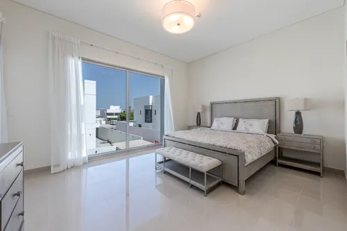 5 Bedrooms Villa in Umm Suqeim 1 Villas