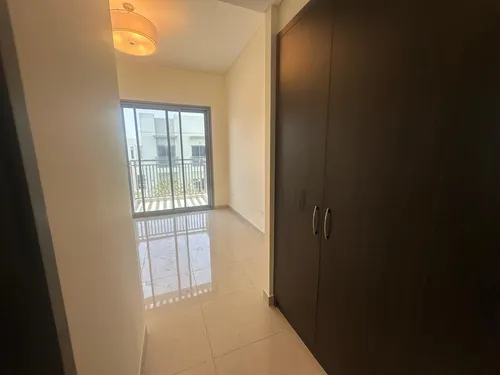 3 Bedrooms Villa in Umm Suqeim 1 Villas
