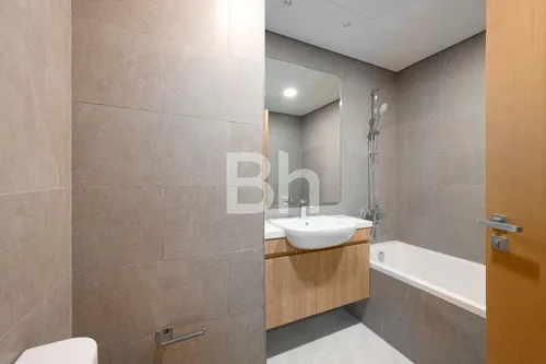 3 Bedrooms Villa in La Rosa 2