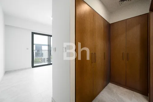 3 Bedrooms Villa in La Rosa 2