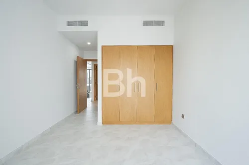 3 Bedrooms Villa in La Rosa 2