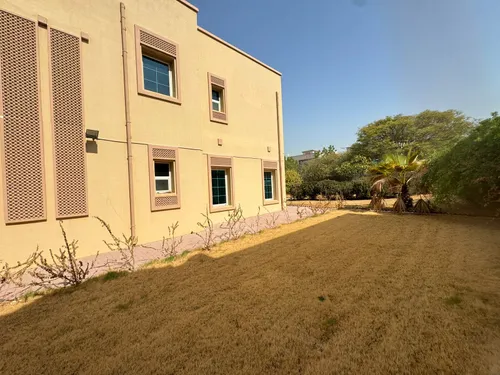 2 Bedrooms Villa in Jumeirah Village Triangle