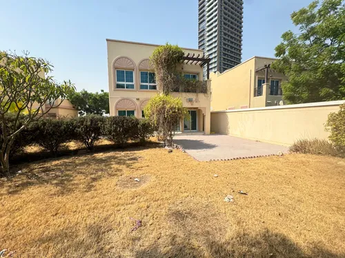2 Bedrooms Villa in Jumeirah Village Triangle