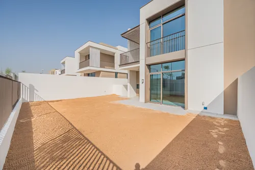 4 Bedrooms Villa in Tilal Al Furjan