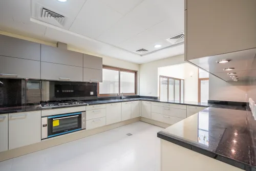 6 Bedrooms Villa in Grand Views