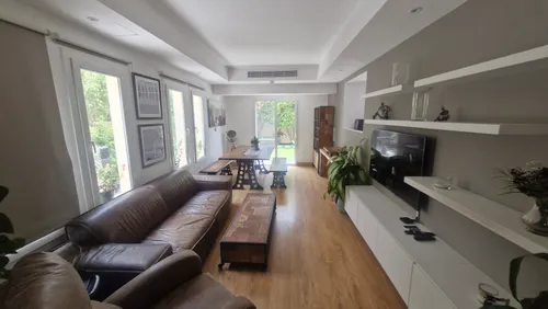 2 Bedrooms Villa in Springs 1