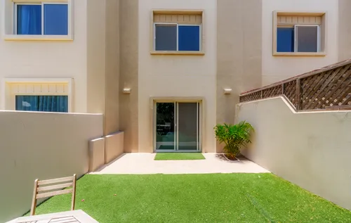 3 Bedrooms Villa in Arabian Style