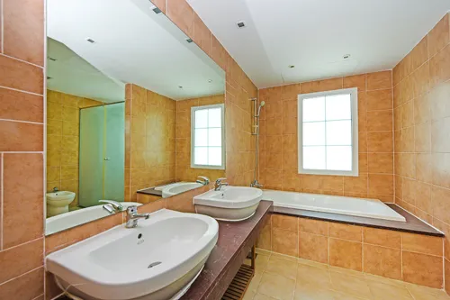 2 Bedrooms Villa in District 9N