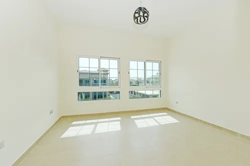 2 Bedrooms Villa in District 9N