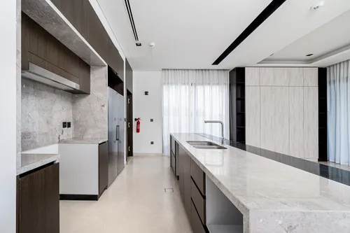 5 Bedrooms Villa in Golf Place 1