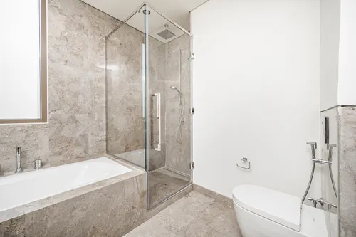 5 Bedrooms Villa in Golf Place 1