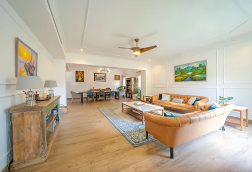 4 Bedrooms Villa in Meadows 9