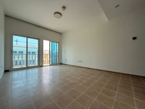 2 Bedrooms Villa in District 7F