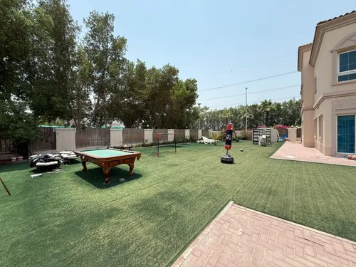 2 Bedrooms Villa in District 7F
