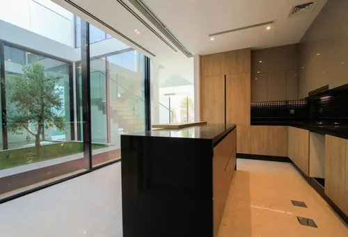 5 Bedrooms Villa in Chorisia 1 Villas