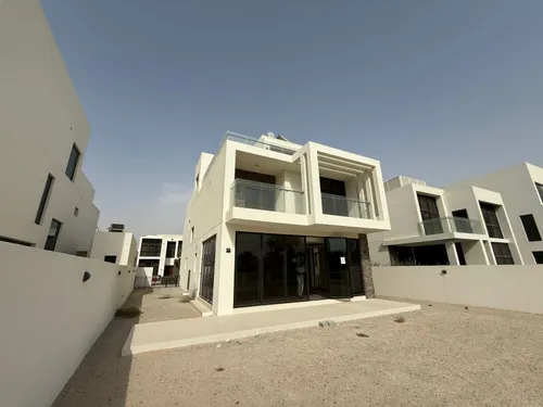 5 Bedrooms Villa in Belair Damac Hills - By Trump Estates