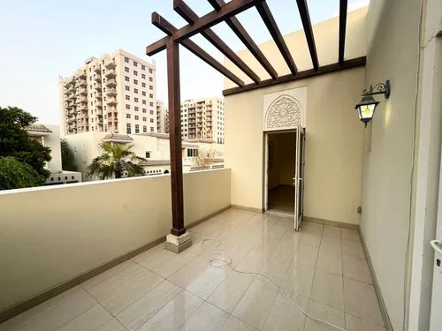 3 Bedrooms Villa in Quortaj