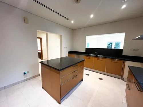 3 Bedrooms Villa in Quortaj