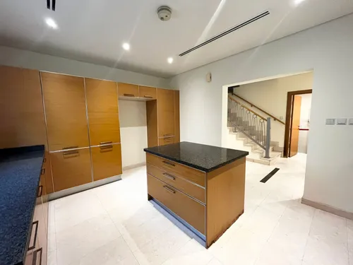 3 Bedrooms Villa in Quortaj