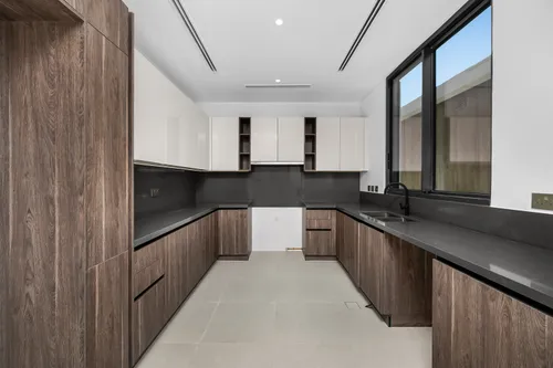 5 Bedrooms Villa in Harmony 3