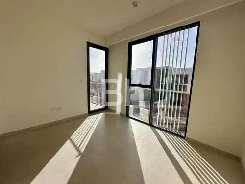 3 Bedrooms Villa in Talia