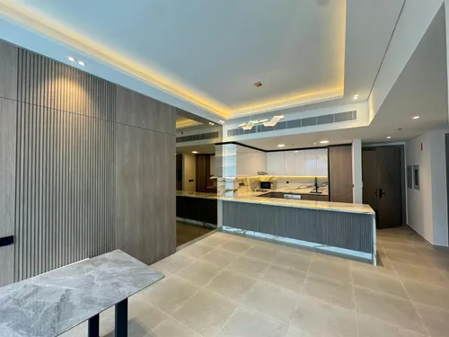 2 Bedrooms Apartment in 555 Park Views