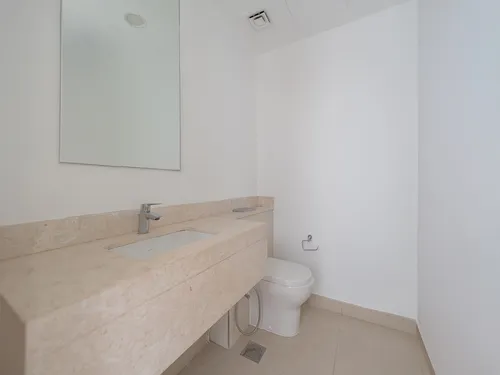4 Bedrooms Villa in Maple 2