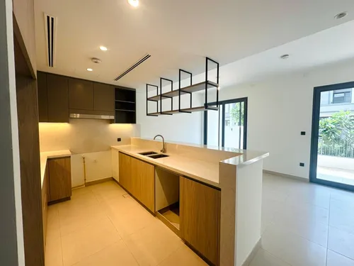3 Bedrooms Villa in Aura